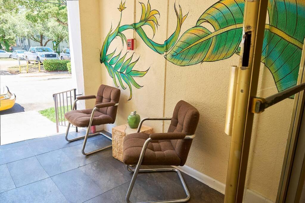 Migue'S Tiny Miami Alcove Apartment ภายนอก รูปภาพ