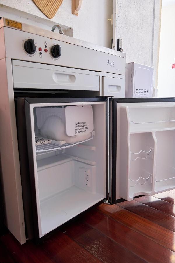 Migue'S Tiny Miami Alcove Apartment ภายนอก รูปภาพ